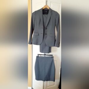 J. Crew 1035 Super 120 Wool 3 Piece Suit Set